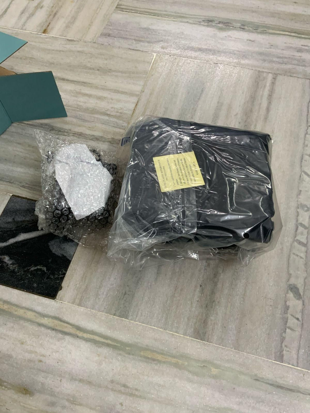 2-in-1 Portable Inflatable Sofa Chair Lounge Chair Set